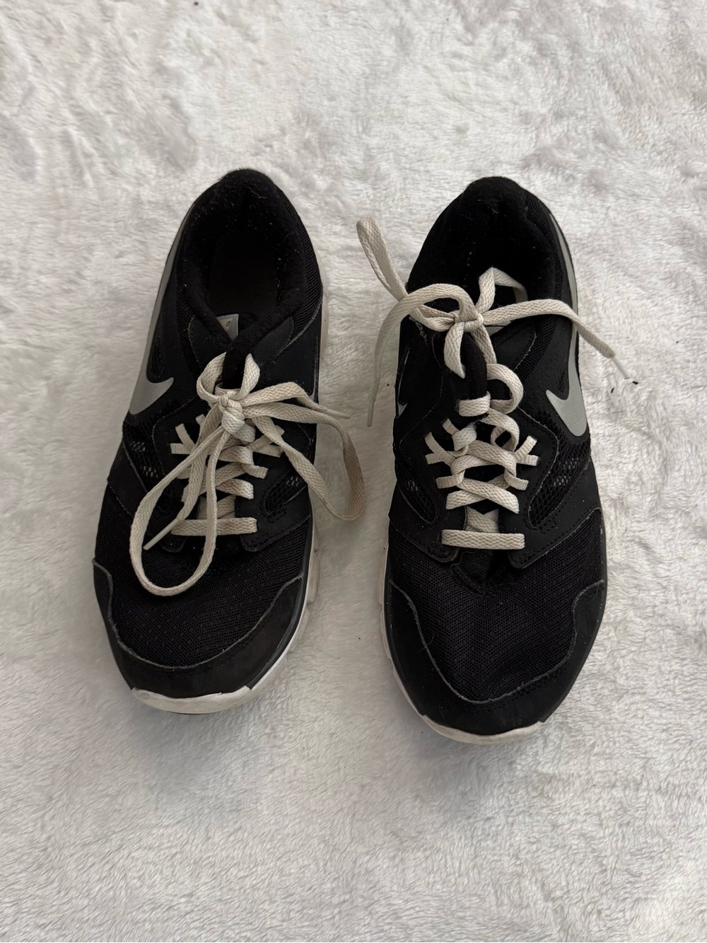 Nike Black and White Running Shoes